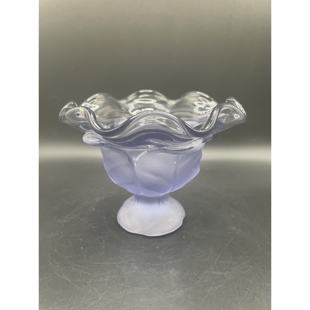 Vintage Viking Lilac Cabbage Leaf Pedestal Candy Dish Satin Ruffled Rim 4.25"